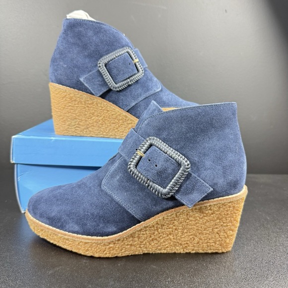 Jack Rogers Izzie Suede Wedge Boot Bootie Midnight Blue Buckle Women's Size 6.5 - Picture 1 of 14